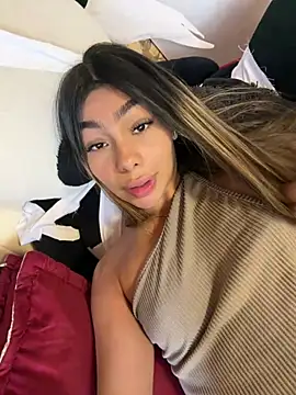 Khaiimy Live XXX-Chat