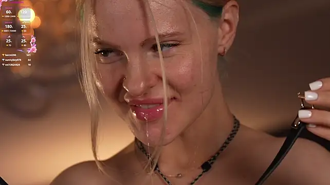Masha_2002's Live XXX Chat