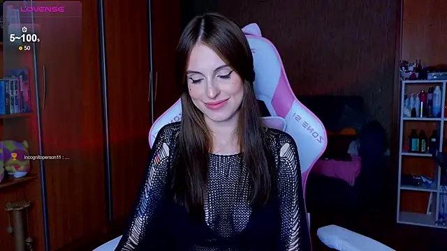 Živý XXX chat EdelineMaher