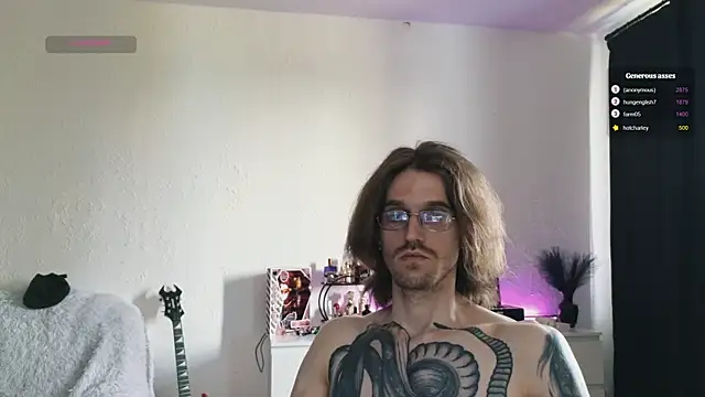 Show modela TechnoJesus na web-kameri