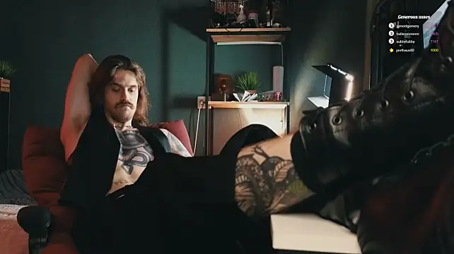 Pokazy przed kamerką – TechnoJesus