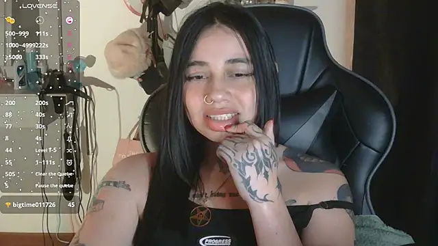 Živý XXX chat val_bardot