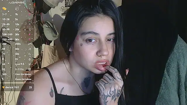 val_bardot's Live XXX Chat