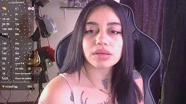 Chat XXX en directo de val_bardot