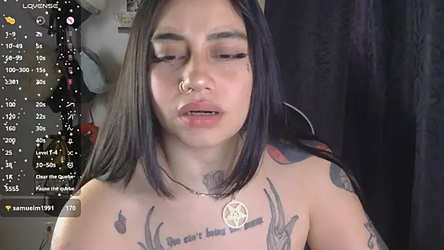 val_bardot Pertunjukan Webcam