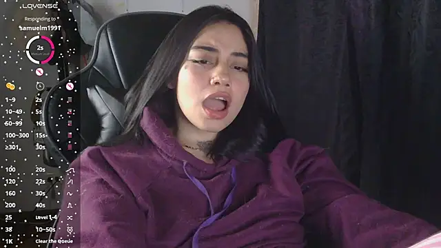 val_bardot's Live XXX Chat