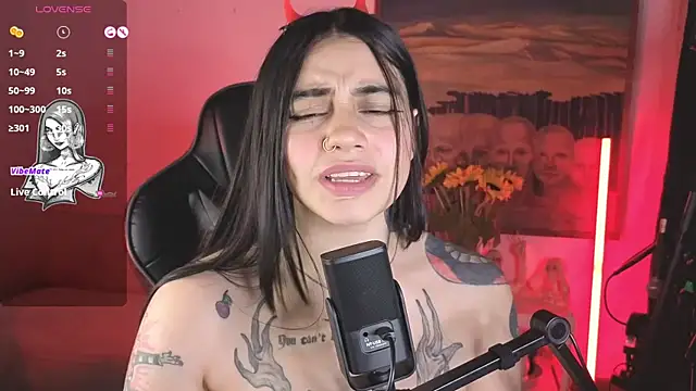 val_bardot élő XXX-chatje