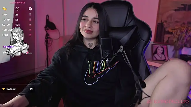 Chat +18 de val_bardot ao vivo