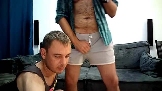 Pokazy przed kamerką – Alex_Tobey