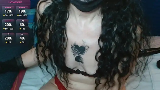 Yllmira live XXX chat