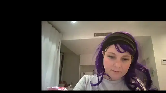 XXX chat uživo modela crazy_____crystal_____