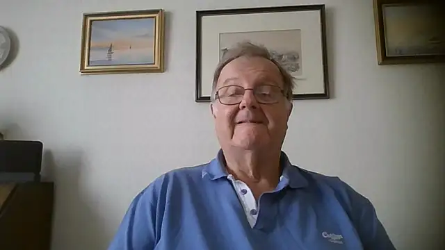 llew88's Webcam Show