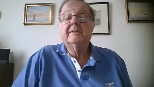 הופעת וובקאם של llew88