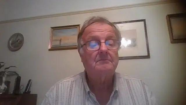 llew88 Show in webcam