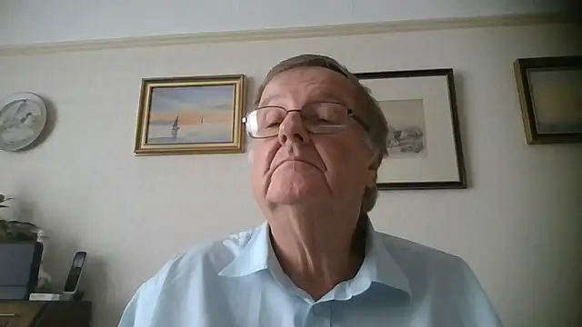 llew88 Show Webcam