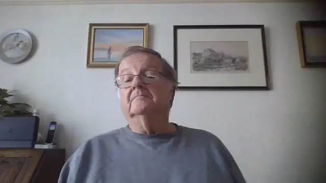 llew88 Show in webcam