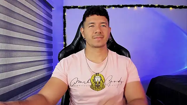 Chat XXX ao vivo de ransoj