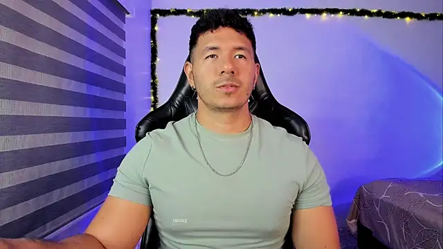 ransoj's Live XXX Chat
