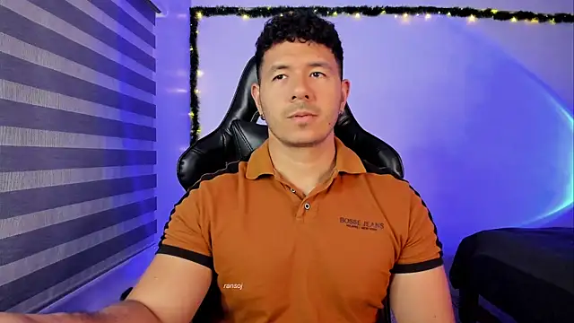 ransoj Live XXX-Chat