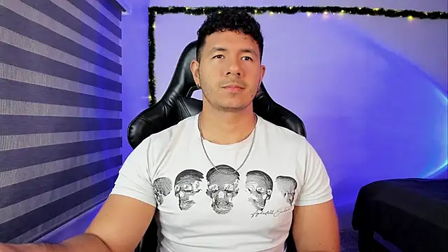 ransoj's Live XXX Chat