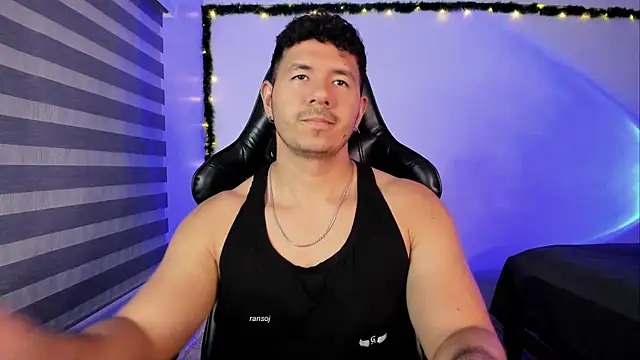 ransoj Live XXX-Chat