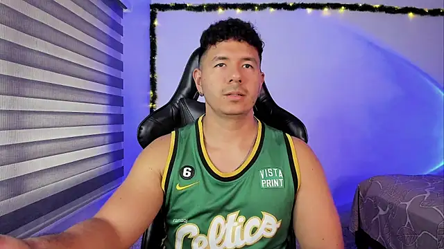 ransoj's Live XXX Chat