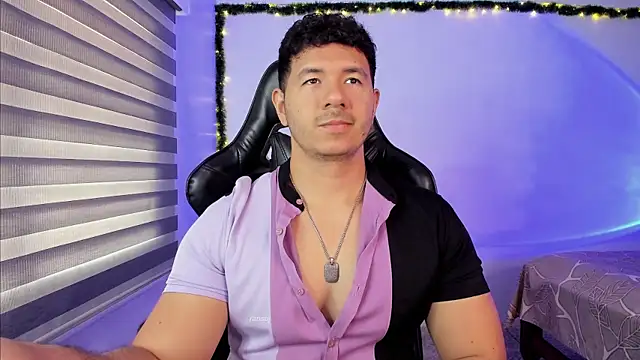 ransoj Chat XXX live