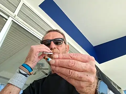 forexxxx_man's Webcam Show