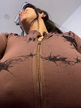 tati_reyess Adlı Modelin Canlı Sohbet Odası