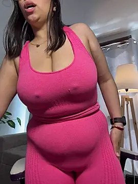 Chat XXX ao vivo de tati_reyess