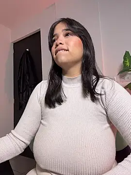Czat XXX na żywo – tati_reyess