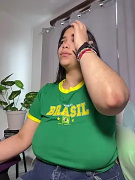 tati_reyess' Webcam Show