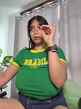 tati_reyess Chat XXX in diretta