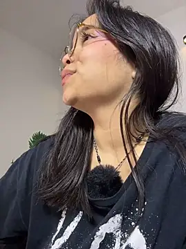โชว์เว็บแคมของ tati_reyess
