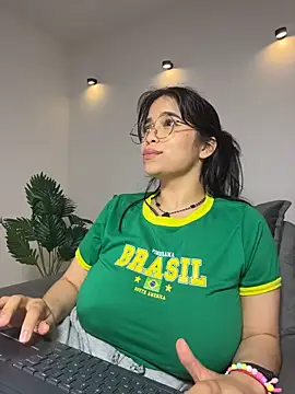 Chat XXX Live tati_reyess