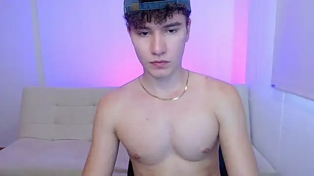 عرض كام adrian_morelly