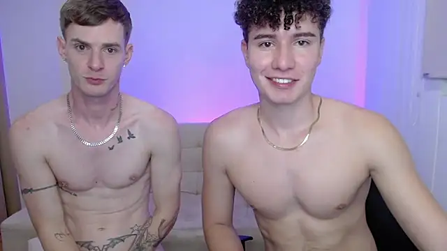 Živý XXX chat adrian_morelly