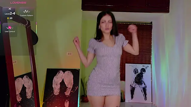 Emma__Blanco 现场XXX聊天