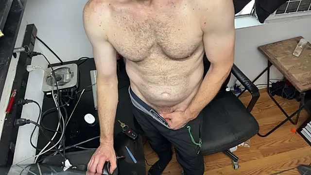 leanjamesdean Show in webcam