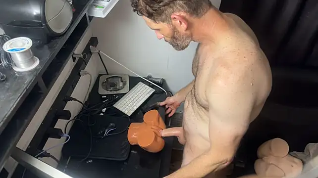 Pokazy przed kamerką – leanjamesdean