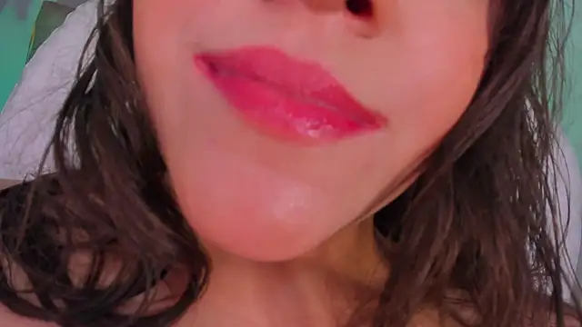 Chat +18 de aleja_cute_ ao vivo