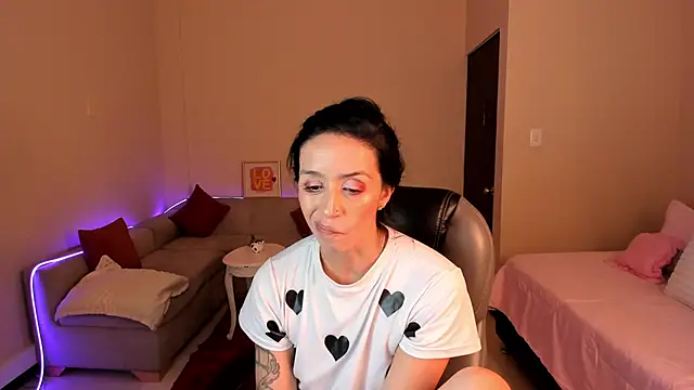 Kristen_Garner XXX чат на живо