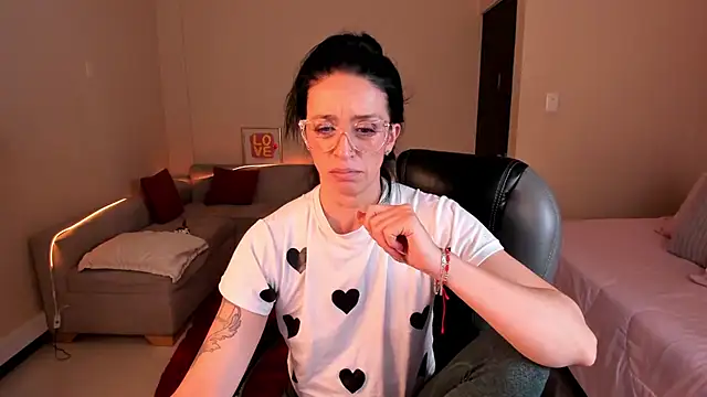 Kristen_Garner's Webcam Show