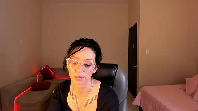 Czat XXX na żywo – Kristen_Garner