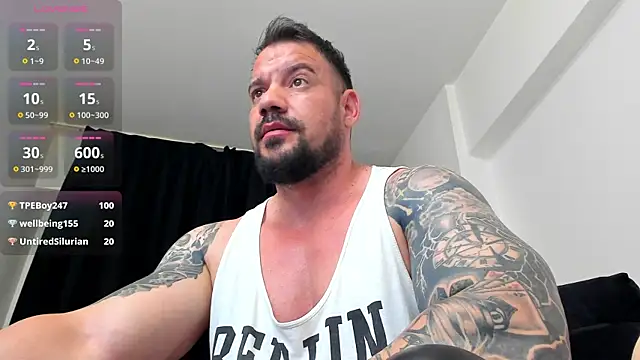 musclemonster31 Webcam show