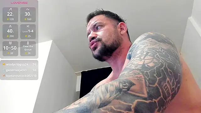 musclemonster31 Webcam show