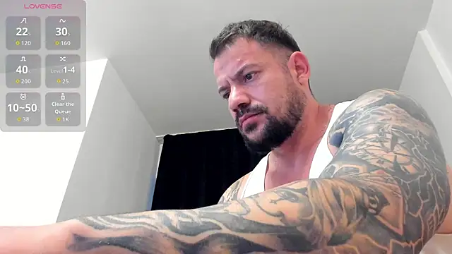 musclemonster31 Pertunjukan Webcam