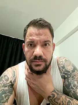 musclemonster31 Webcam show