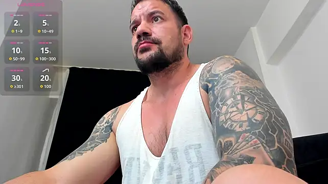 musclemonster31 Webcam show