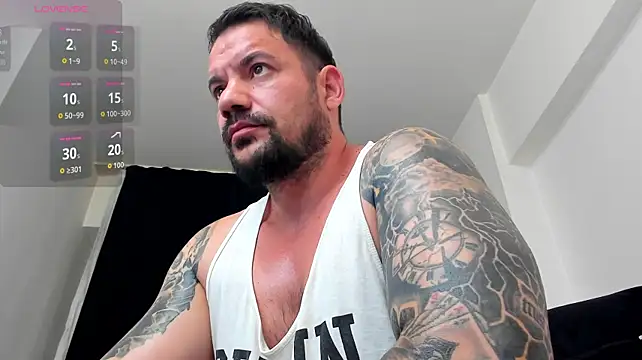 musclemonster31 Webcam show